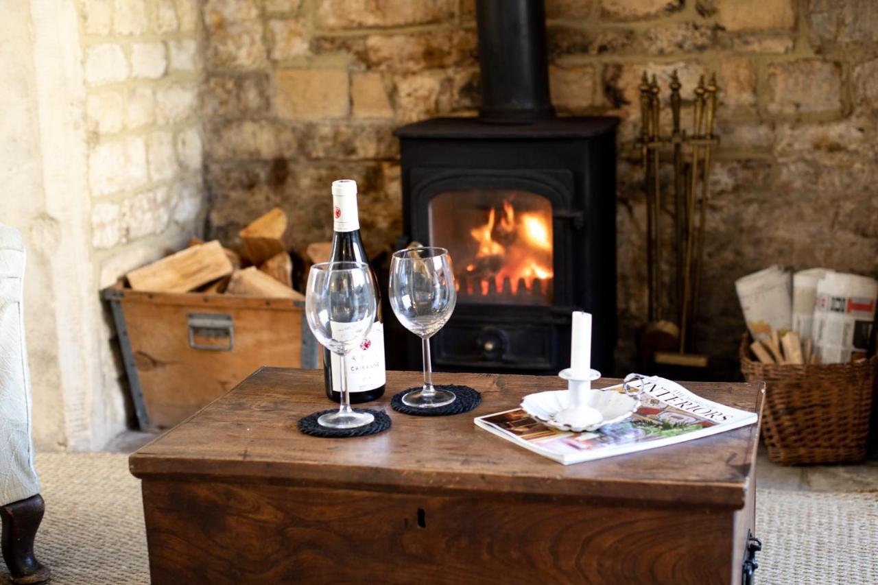 Gleneda Cottage - A Renovated, Traditional Cotswold Cottage Full Of Charm With Fireplace And Garden Bourton on the Hill Buitenkant foto